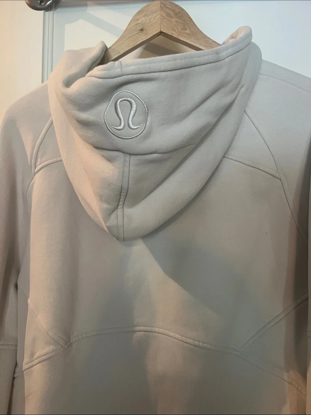 lululemon athletica Cream Hooded Pullover Sweatshirt